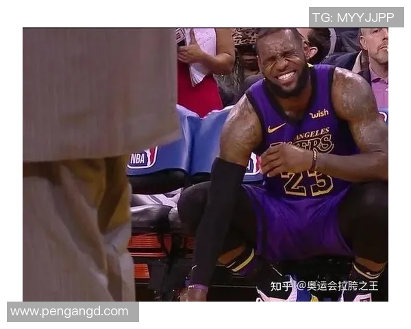 以牙还牙场上的斗士足球明星们激烈对抗背后的故事与荣耀