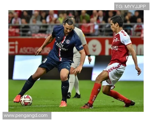 模仿足球巨星踢球技巧，提升个人技术水平的实战指南