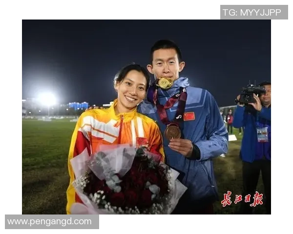 足球明星浪漫求婚盛典 揭开爱情与荣耀的完美交织